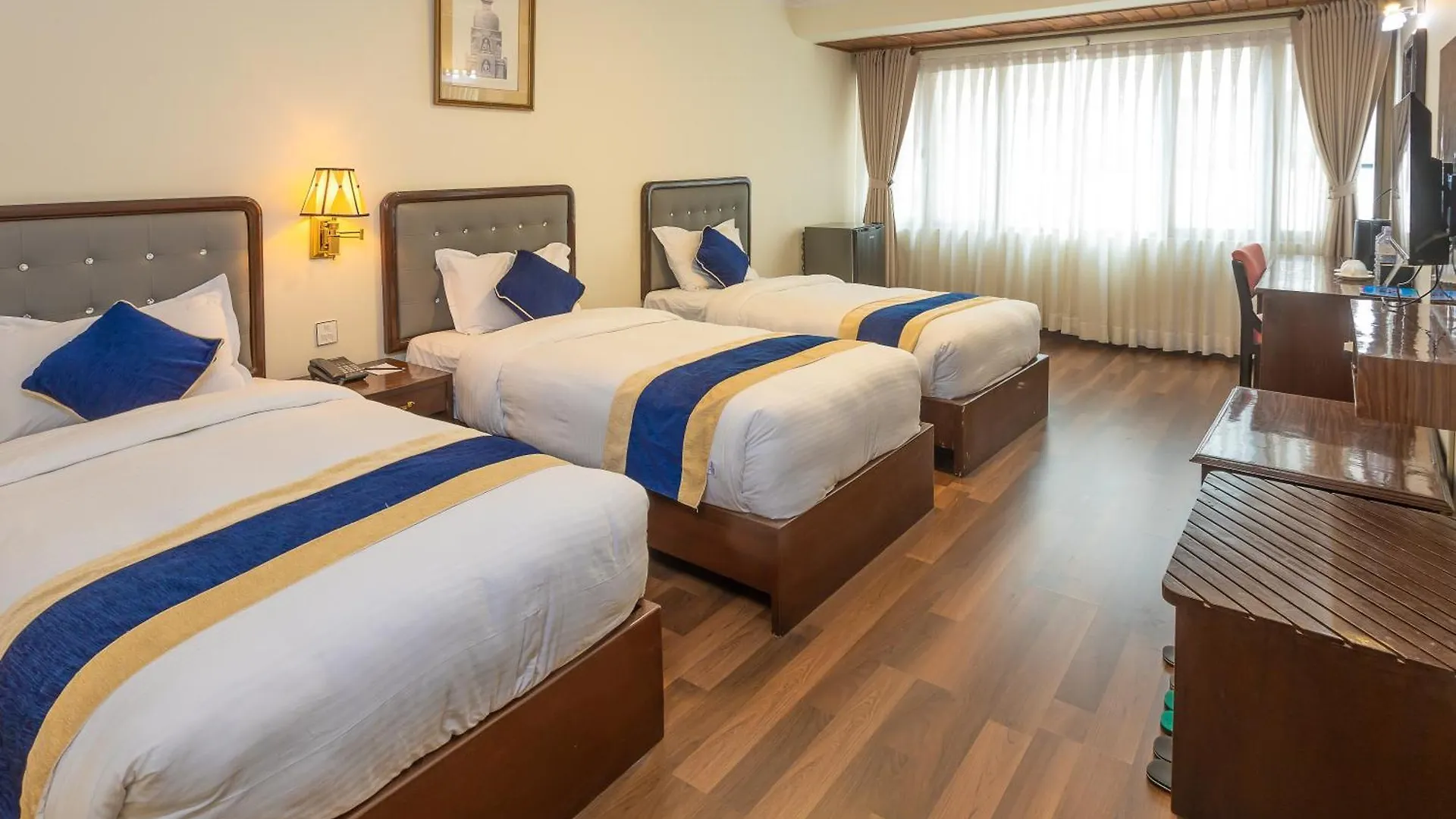 Kathmandu Business Hotel 4*,